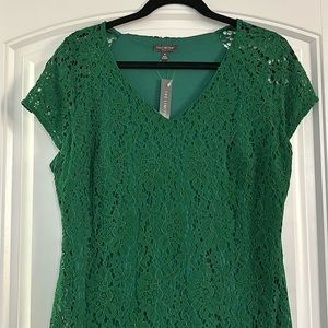 Beautiful Green Lace Dress NWT